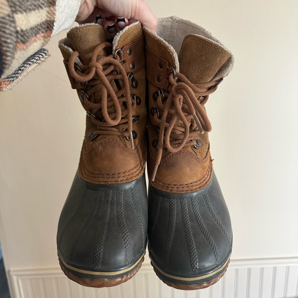 Sorel Duck Boots Women’s 8